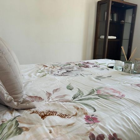 Comfortable Room Newbridge  Kültér fotó