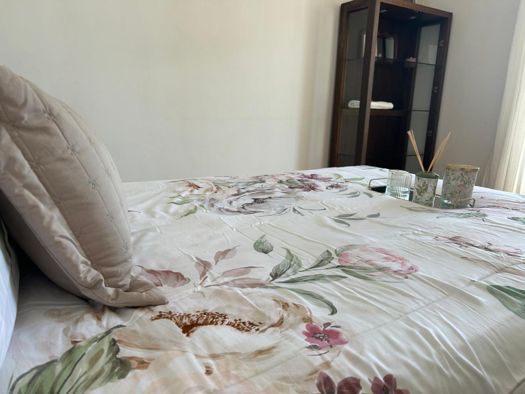 Comfortable Room Newbridge  Kültér fotó
